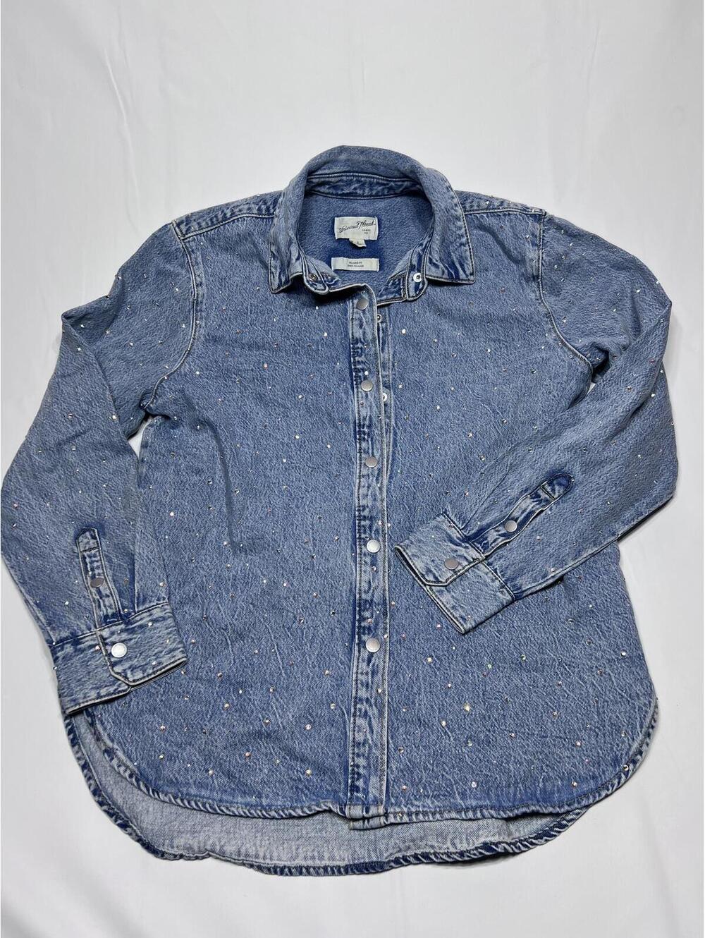 Universal Thread Relaxed Fit Denim Jacket with Rhinestone Accents, Size S - Picture 6 of 9